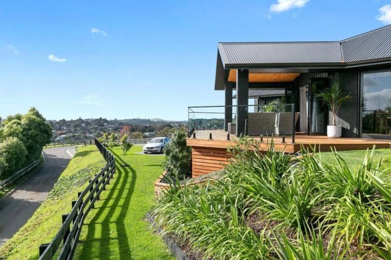 Photo of property in 20 Blackberry Way, Welcome Bay, Tauranga, 3175