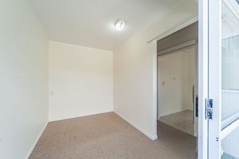 Photo of property in 2 Macalister Place, Miramar, Wellington, 6022