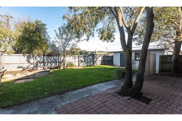 Photo of property in 26 Gibbs Drive, Woodend, 7610