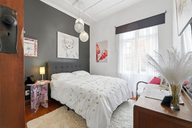 Photo of property in 88 Vivian Street, New Plymouth, 4310