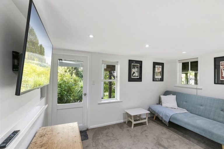 Photo of property in 82 Todman Street, Brooklyn, Wellington, 6021