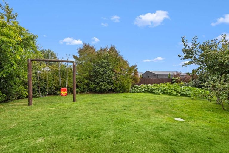 Photo of property in 15 Ormandy Court, Amberley, 7410