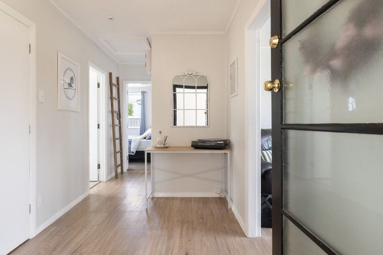 Photo of property in 24 Sherwill Street, Feilding, 4702