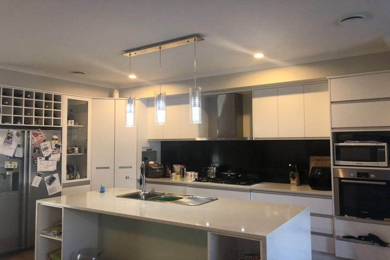 Photo of property in 10 Kildare Road, Flat Bush, Auckland, 2019