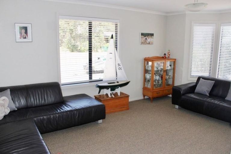 Photo of property in 3 Arawa Lane, Whitianga, 3510
