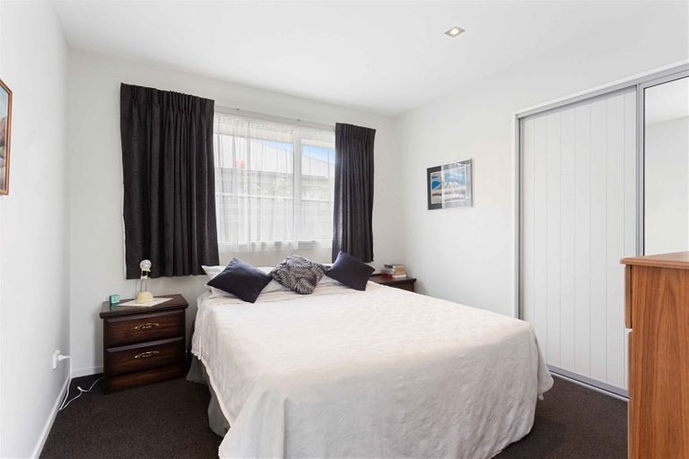 Photo of property in 7 Seaward Street, Pegasus, 7612