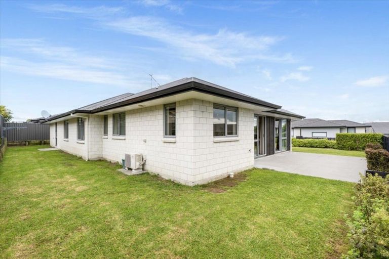 Photo of property in 3 Shea Lane, Pyes Pa, Tauranga, 3112