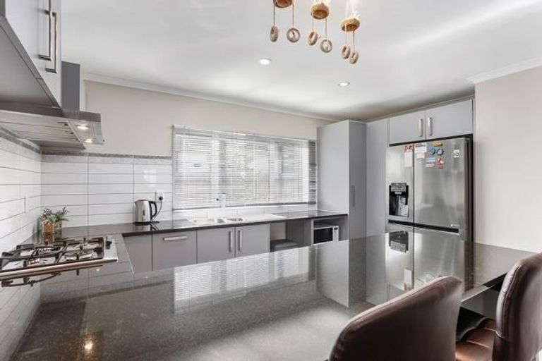 Photo of property in 4 Kaki Lane, Takanini, 2112