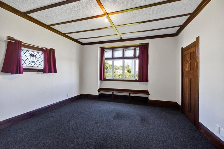 Photo of property in 30 Cloten Road, Stratford, 4332