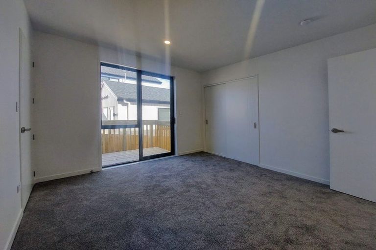 Photo of property in 22 Cavalli Road, Long Bay, Auckland, 0630
