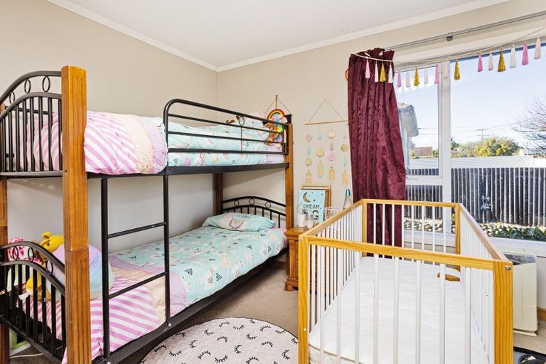 Photo of property in 66 Bullar Street, Grasmere, Invercargill, 9810