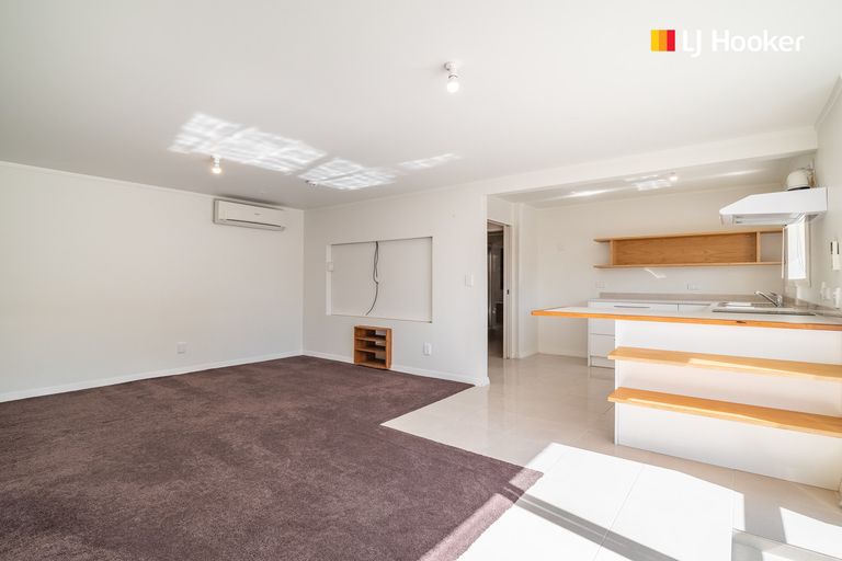 Photo of property in 35 Kinsman Street, Kaikorai, Dunedin, 9010