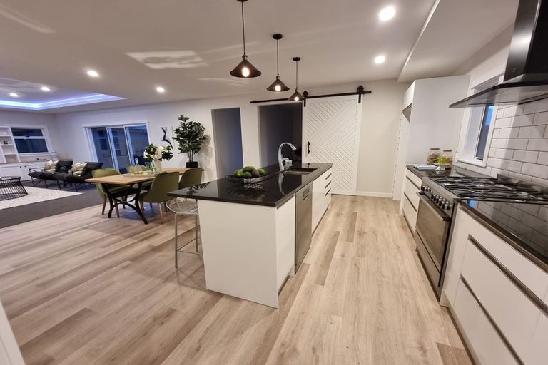 Photo of property in 16 Ruapehu Road, Poraiti, Napier, 4112