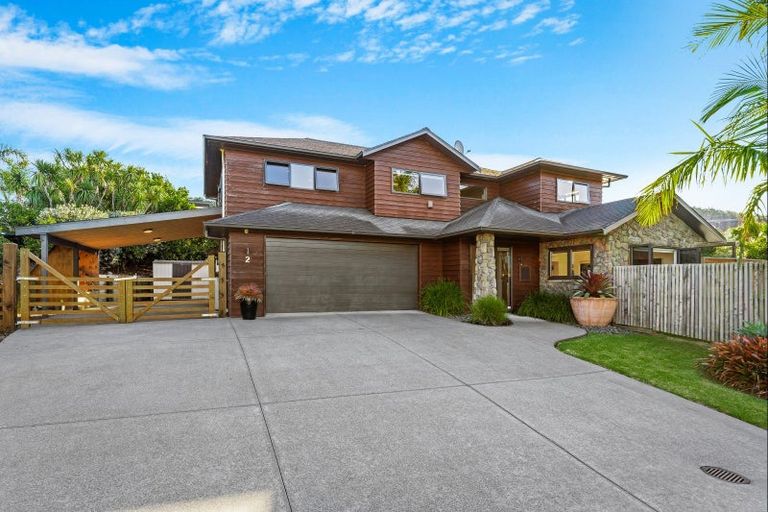 Photo of property in 2 Wonderview Road, Leigh, 0985