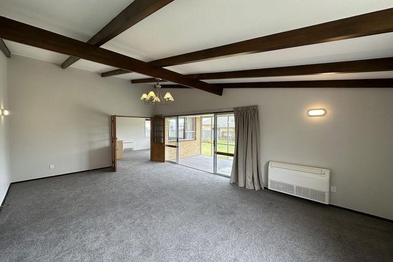 Photo of property in 39 Severn Street, Green Island, Dunedin, 9018