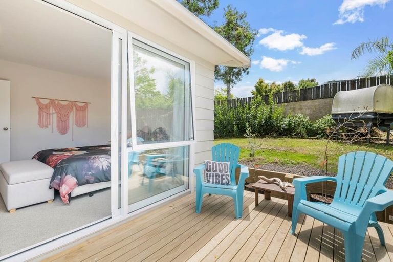 Photo of property in 58 Brian Crescent, Stanmore Bay, Whangaparaoa, 0932