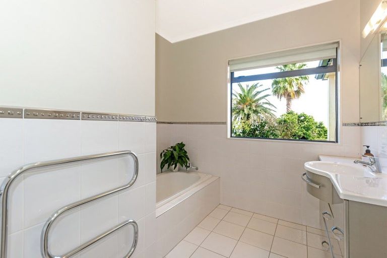 Photo of property in 6 Diana Avenue, Mangapapa, Gisborne, 4010