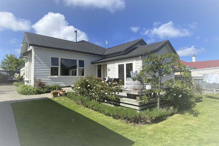 Photo of property in 44 Banks Street, Richmond, Invercargill, 9810
