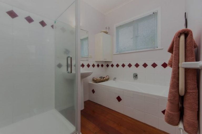 Photo of property in 2/51 Aramoana Avenue, Devonport, Auckland, 0624