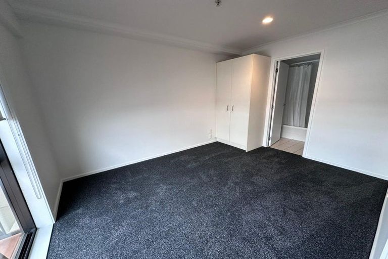 Photo of property in The Rennaissance, 7c/18 Ronwood Avenue, Manukau, Auckland, 2104