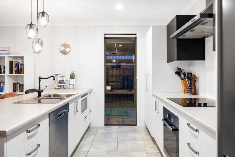 Photo of property in 6 Blacklock Road, Pyes Pa, Tauranga, 3112