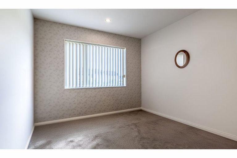 Photo of property in 6 Josh Road, Huapai, Kumeu, 0810