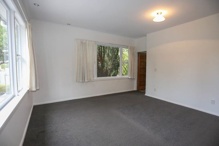 Photo of property in 19 Tika Street, Riccarton, Christchurch, 8041