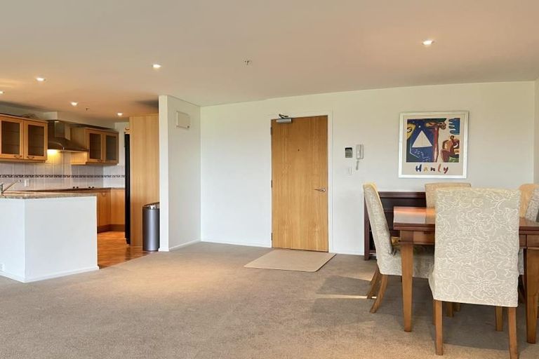 Photo of property in 12/80 Salamanca Road, Kelburn, Wellington, 6012