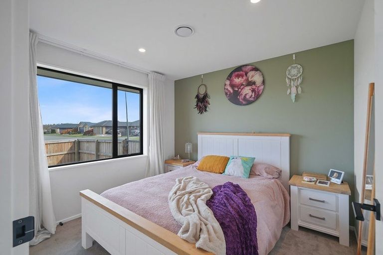 Photo of property in 19 Cressy Place, Darfield, 7510