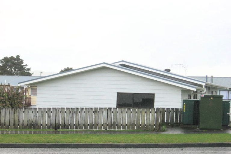 Photo of property in 122 Paramount Parade, Tikipunga, Whangarei, 0112