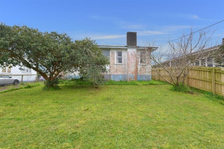 Photo of property in 20 Matai Street, Otangarei, Whangarei, 0112