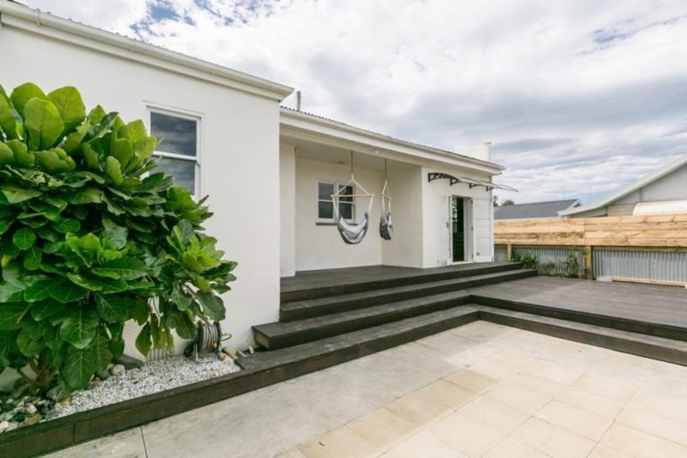Photo of property in 12 Moeller Street, Taradale, Napier, 4112