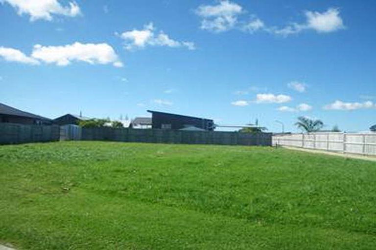 Photo of property in 20 Captain Wood Avenue, Whitianga, 3510