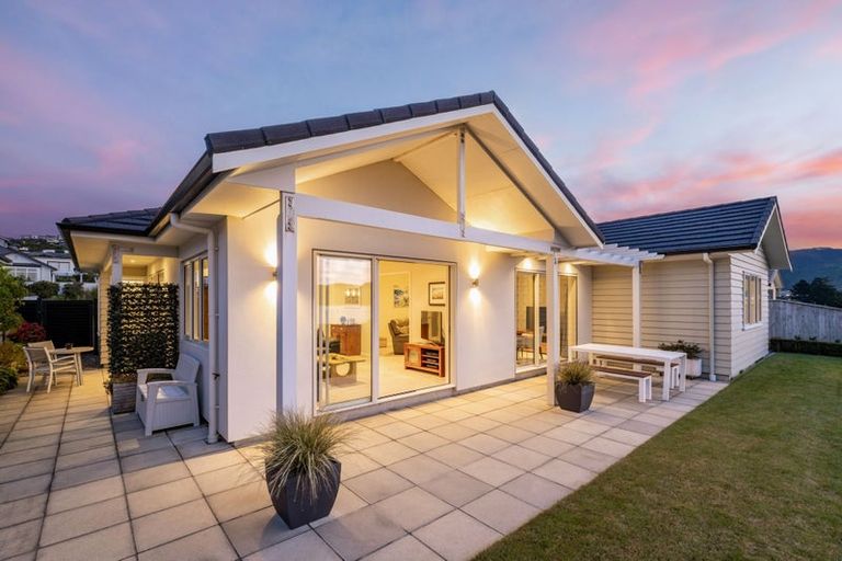 Photo of property in 10 John Burke Drive, Aotea, Porirua, 5024