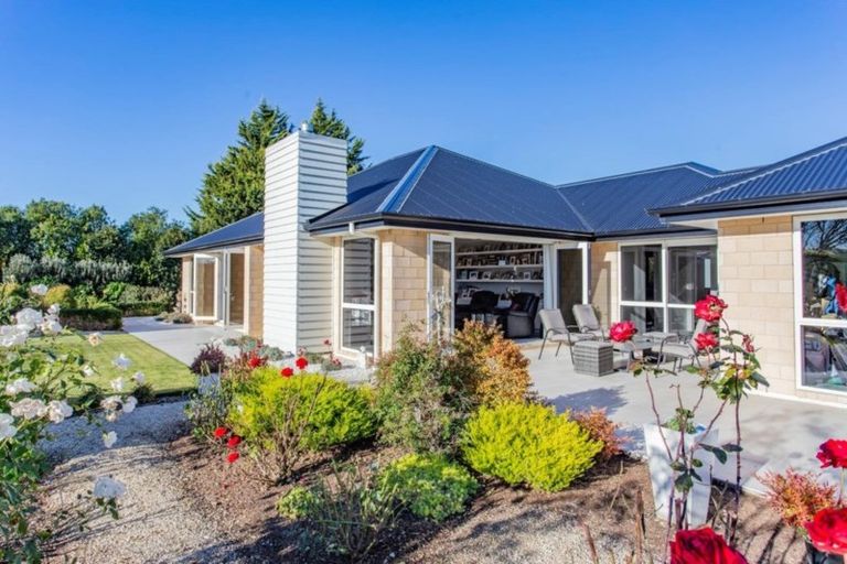 Photo of property in 7 Teviotview Place, Amberley, 7410