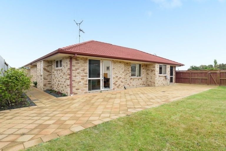Photo of property in 11 Petrel Place, Welcome Bay, Tauranga, 3112