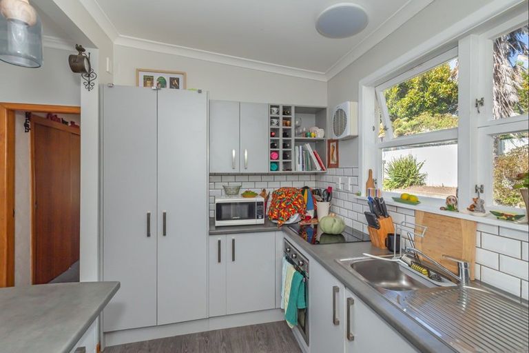 Photo of property in 8 Royal Place, Levin, 5510