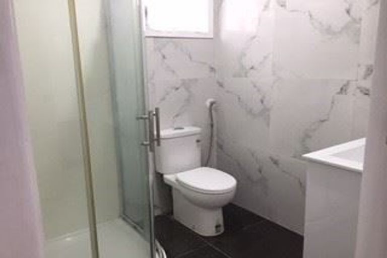 Photo of property in 18a Jamaica Place, Blockhouse Bay, Auckland, 0600