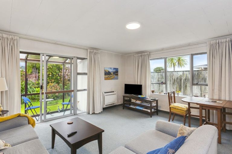 Photo of property in 101a Hillcrest Road, Raumati Beach, Paraparaumu, 5032