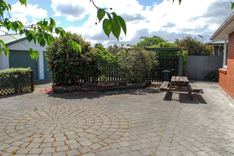 Photo of property in 33 Niagara Street, Wainoni, Christchurch, 8061