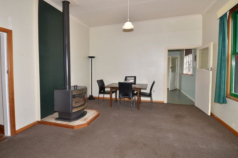Photo of property in 71 Neville Street, Caversham, Dunedin, 9012