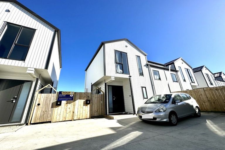 Photo of property in 67 John Gray Street, Papakura, 2110