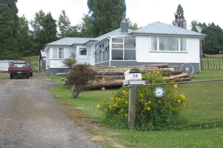 Photo of property in 14 George Street, Raetihi, 4632