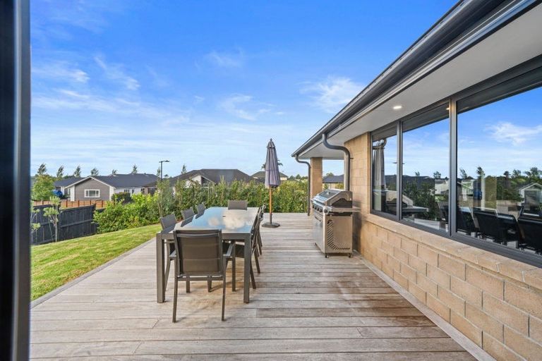 Photo of property in 15 Fisk Road, Pukekohe, 2120