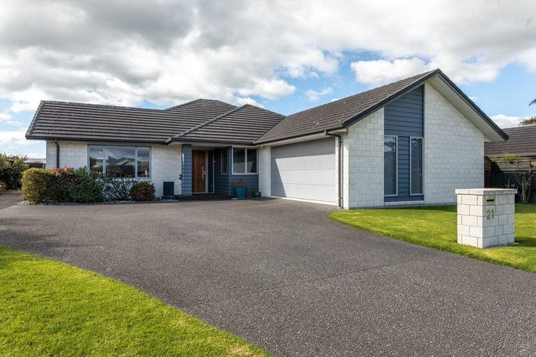 Photo of property in 21 Preston Drive, Katikati, 3129