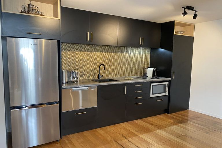 Photo of property in Bond Store Apartments, 8k Egmont Street, Te Aro, Wellington, 6011