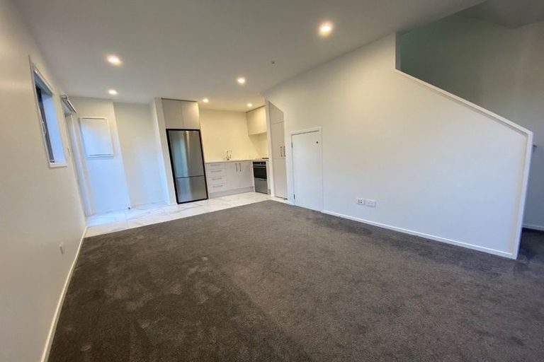 Photo of property in 2/318 Oxford Terrace, Avalon, Lower Hutt, 5011