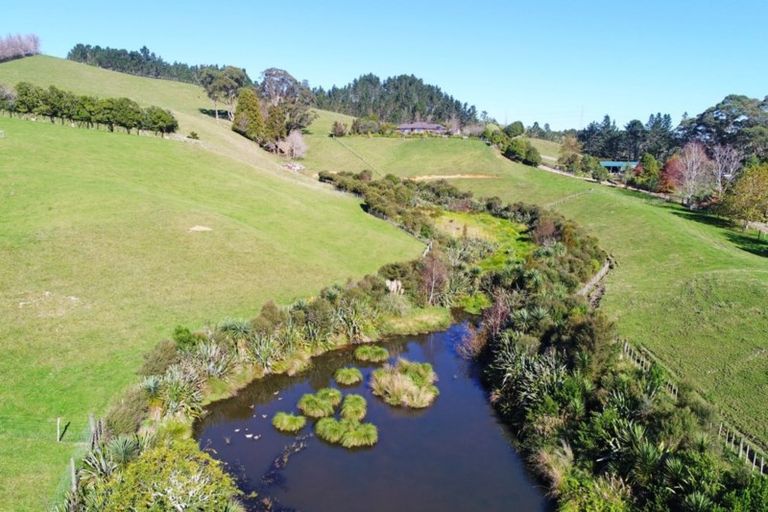 Photo of property in 29 Aicken Road, Hunua, Papakura, 2583