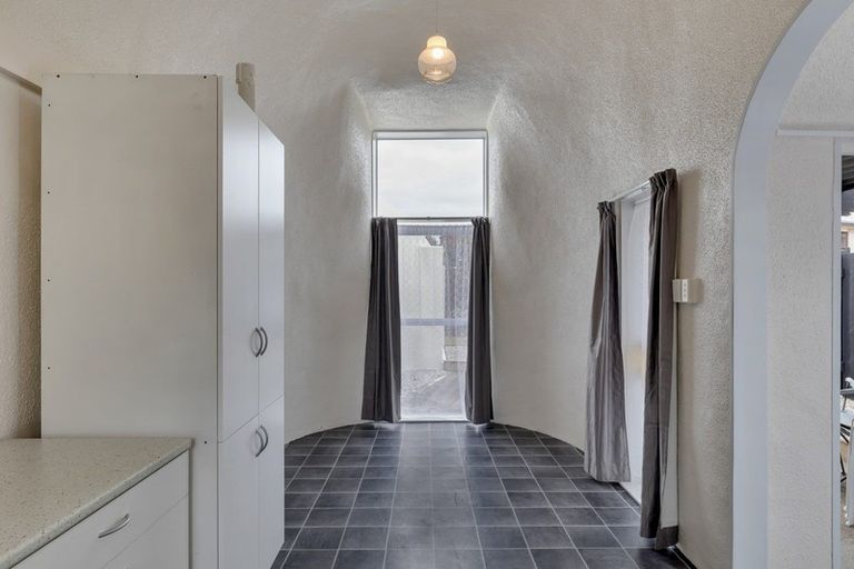 Photo of property in 17 Chartwell Drive, Eltham, 4322