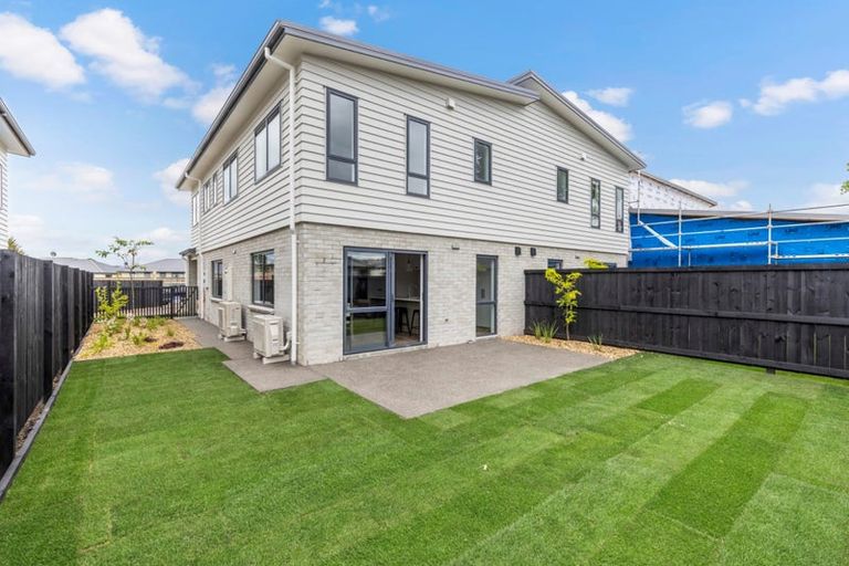 Photo of property in 90 Maanihi Drive, Rototuna North, Hamilton, 3210